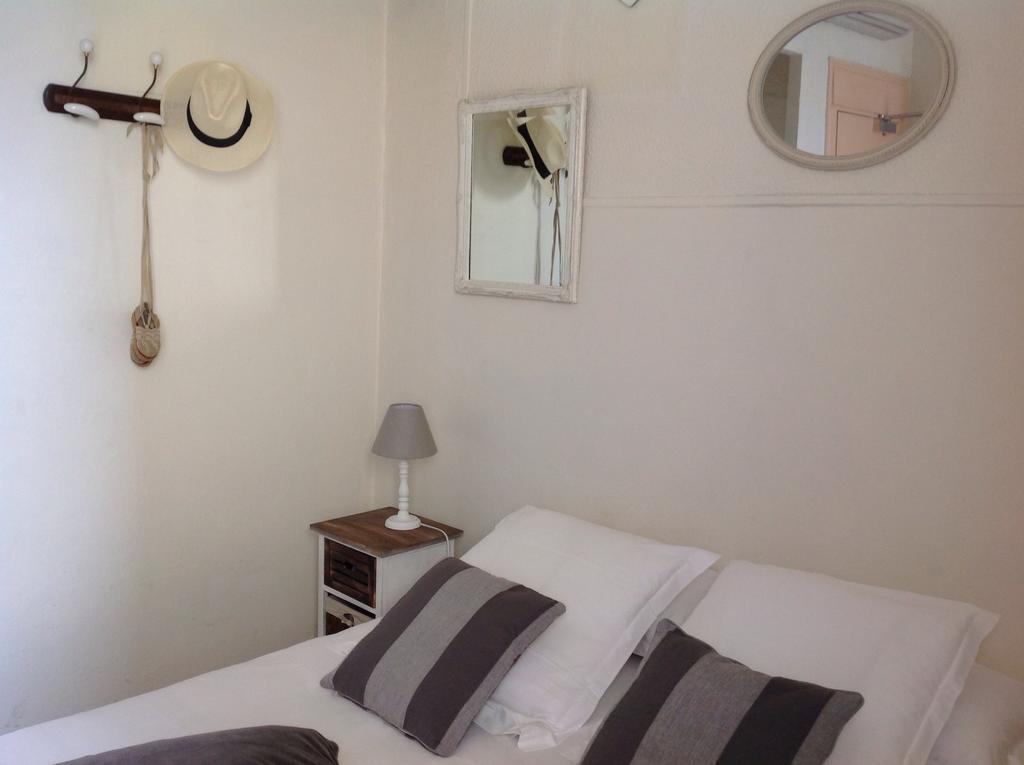 Lou Paradou Hotell Cagnes-sur-Mer Rom bilde